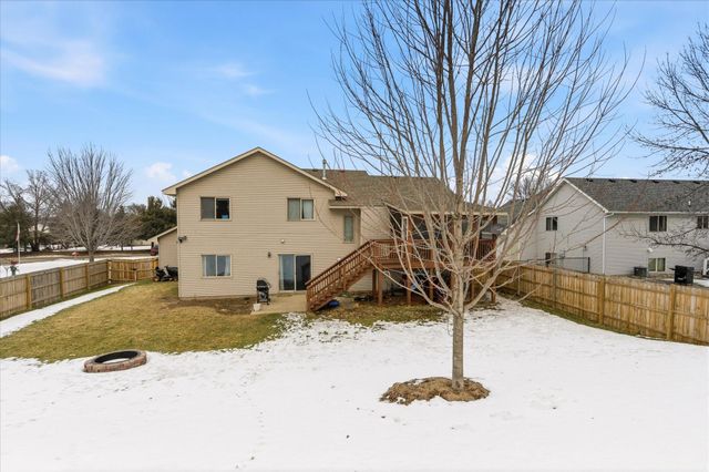 701 E Beaver Street, Belle Plaine, MN 56011