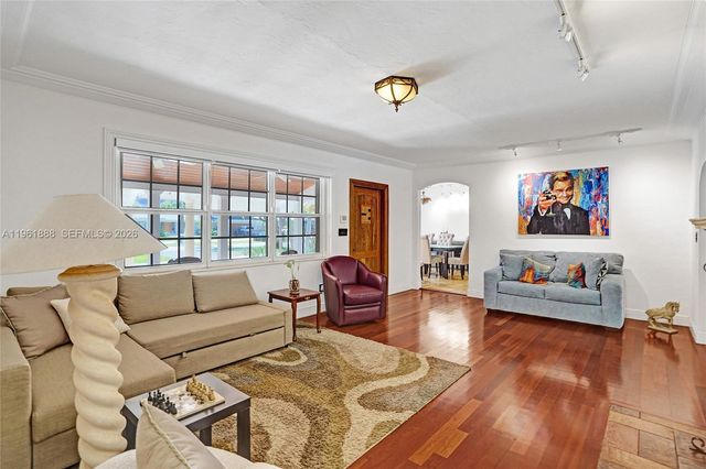 1247 NE 101st St, Miami Shores, FL 33138