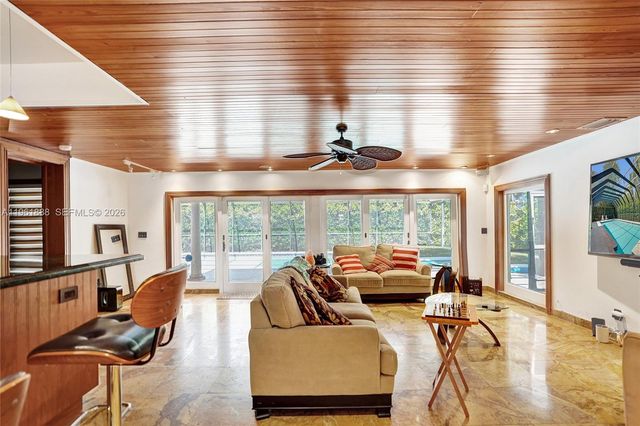 1247 NE 101st St, Miami Shores, FL 33138