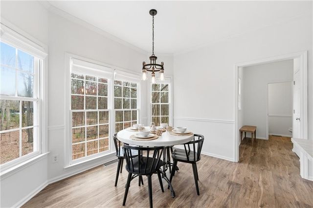 3925 Charlemagne Way SW, Marietta, GA 30064