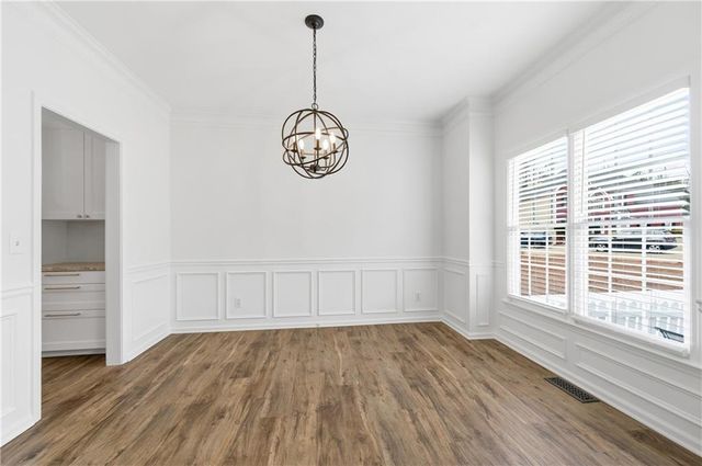 3925 Charlemagne Way SW, Marietta, GA 30064