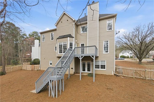 3925 Charlemagne Way SW, Marietta, GA 30064