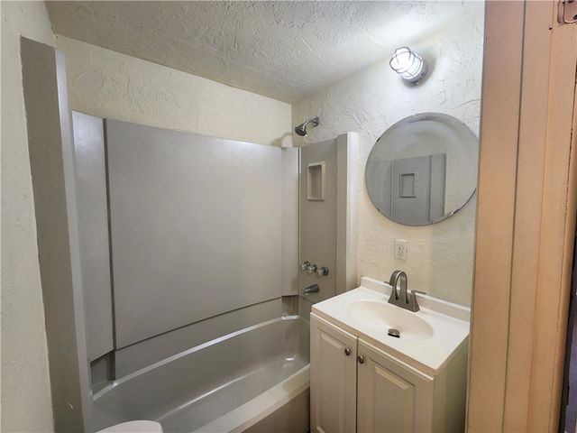 4901 Penn Ave 6, Garfield, PA 15224