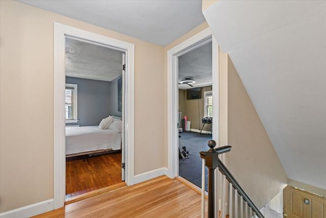 30 Saint Elmo Rd, Worcester, MA 01602