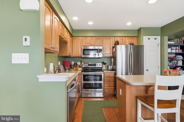 1239 MARE ST, Ranson, WV 25438