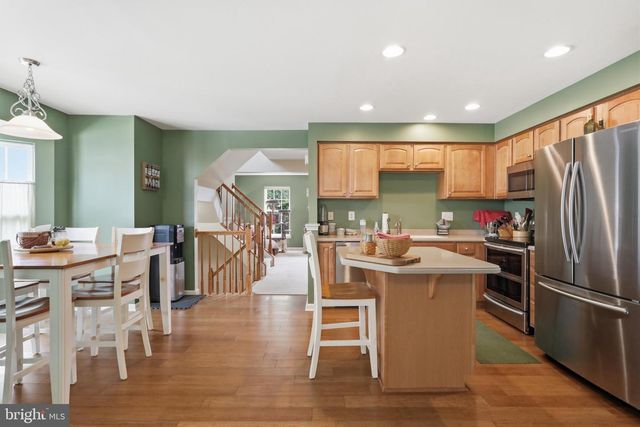 1239 MARE ST, Ranson, WV 25438