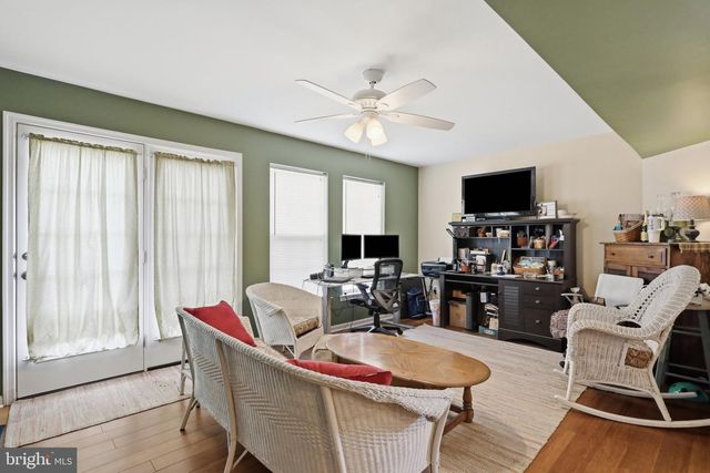 1239 MARE ST, Ranson, WV 25438