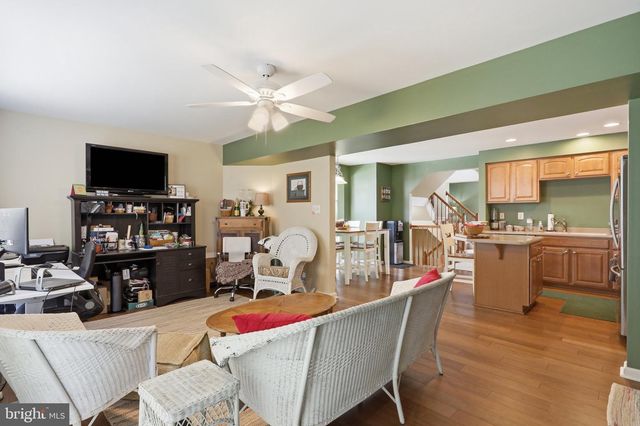 1239 MARE ST, Ranson, WV 25438