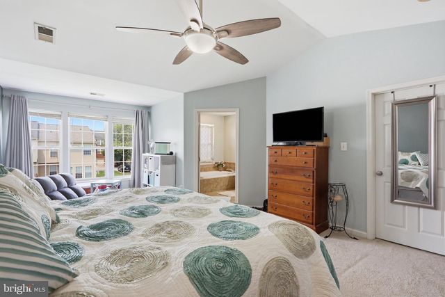 1239 MARE ST, Ranson, WV 25438