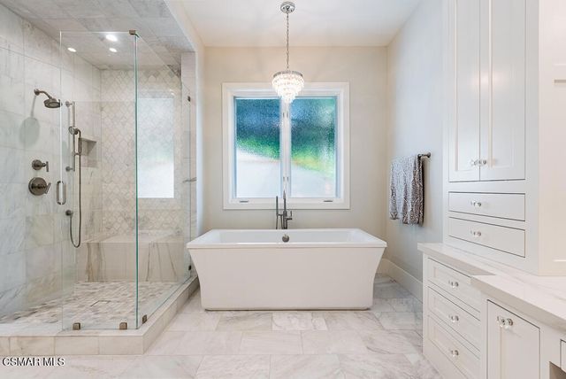 224 Lake Sherwood Drive, Lake Sherwood, CA 91361