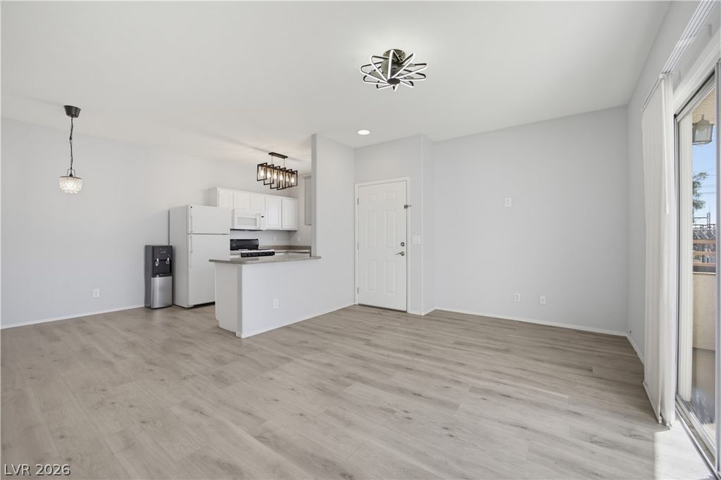 5655 East Sahara Avenue 2055, Las Vegas, NV 89142 — photo 2
