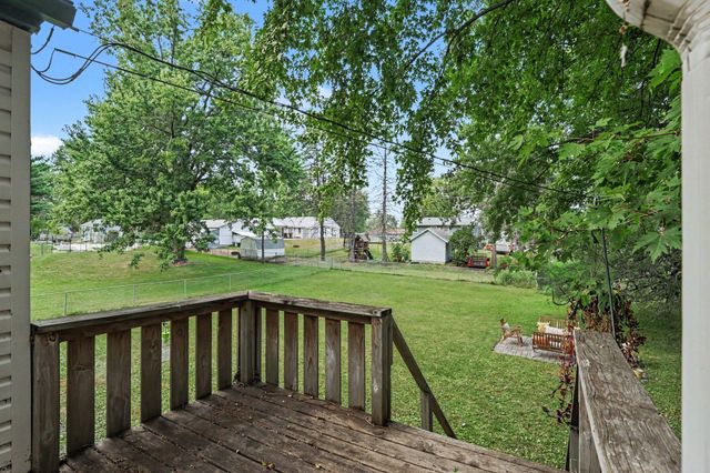 6356 48th Street N, Oakdale, MN 55128