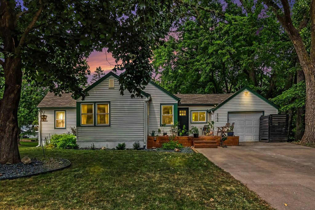 6356 48th Street N, Oakdale, MN 55128 — photo 2