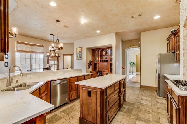 2802 Woodlake Court, Highland Village, TX 75077
