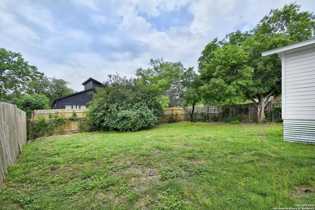 1410 Paso Hondo, San Antonio, TX 78202