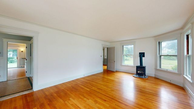 32 Dunklee Street, Concord, NH 03301
