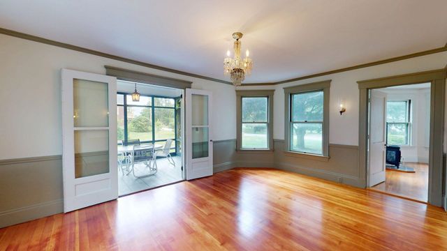 32 Dunklee Street, Concord, NH 03301