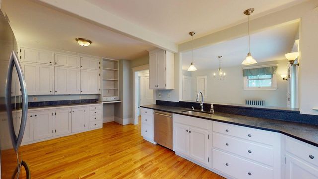 32 Dunklee Street, Concord, NH 03301