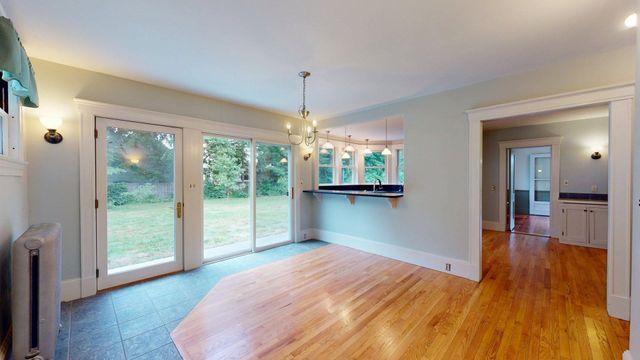 32 Dunklee Street, Concord, NH 03301