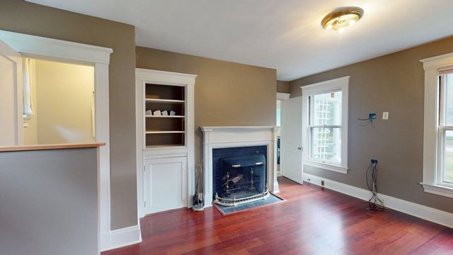 32 Dunklee Street, Concord, NH 03301