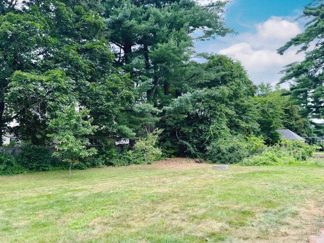32 Dunklee Street, Concord, NH 03301