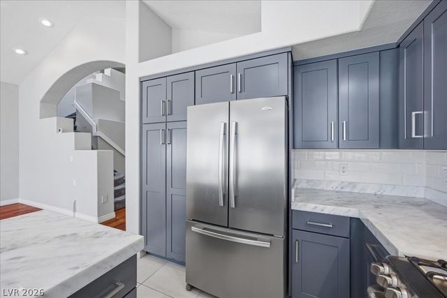 8105 Lake Hills Drive, Las Vegas, NV 89128