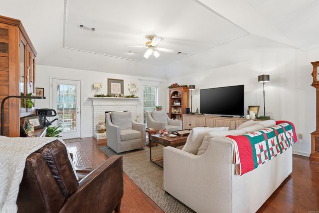 2913 Joanna Drive, Conway, AR 72034