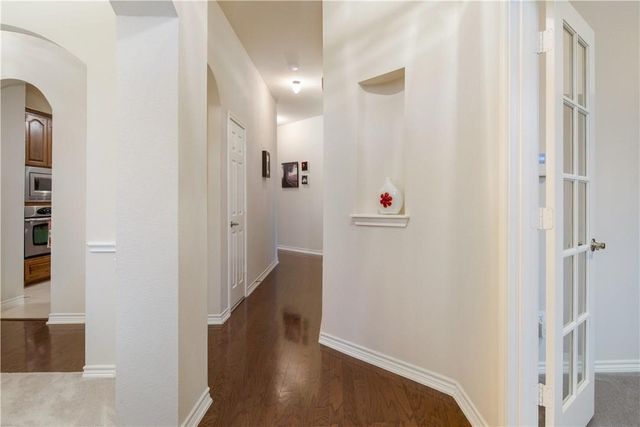 2226 Hollow Way, Garland, TX 75041