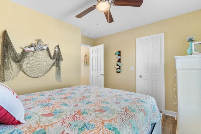 324 South Waccamaw Dr., Murrells Inlet, SC 29576