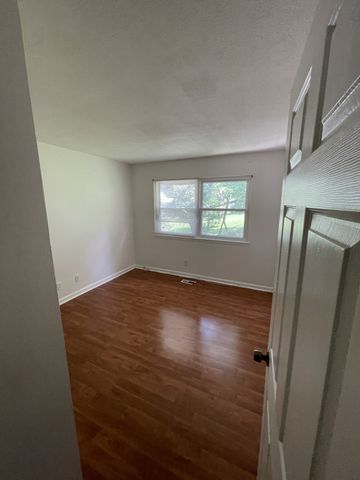 825 Longhunter Ct, Nashville, TN 37217
