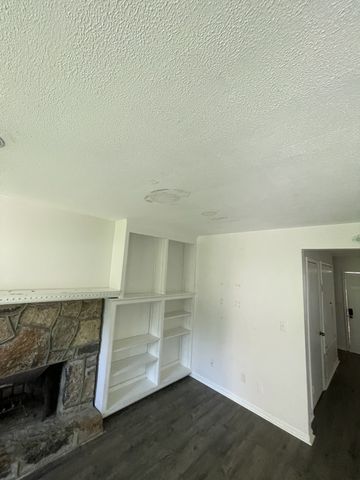 825 Longhunter Ct, Nashville, TN 37217
