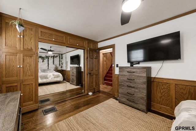 115 S 50Th Street, Omaha, NE 68132