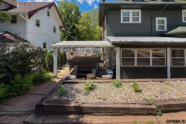 115 S 50Th Street, Omaha, NE 68132