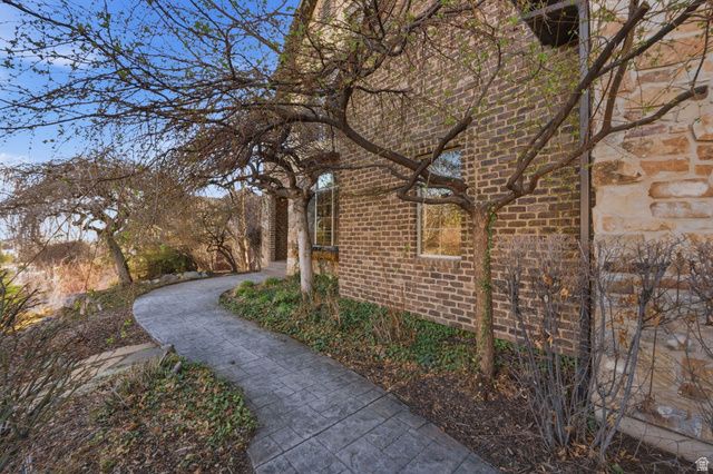 12513 N TIMBERLINE DR, Highland, UT 84003