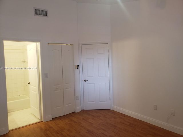 14212 SW 121st Pl 6, Miami, FL 33186