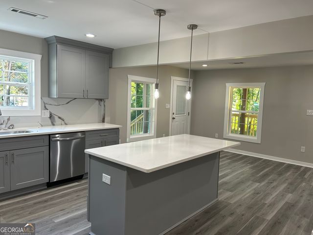 109 Vernon Street, Toccoa, GA 30577