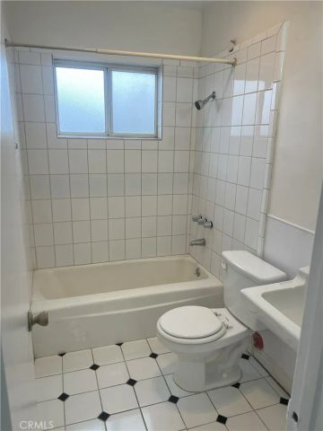 16701 S Berendo, Gardena, CA 90247