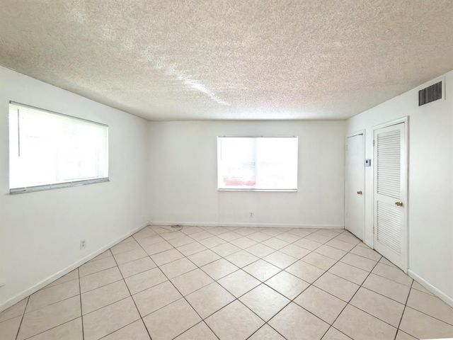 4109 Riverside Drive, Coral Springs, FL 33065