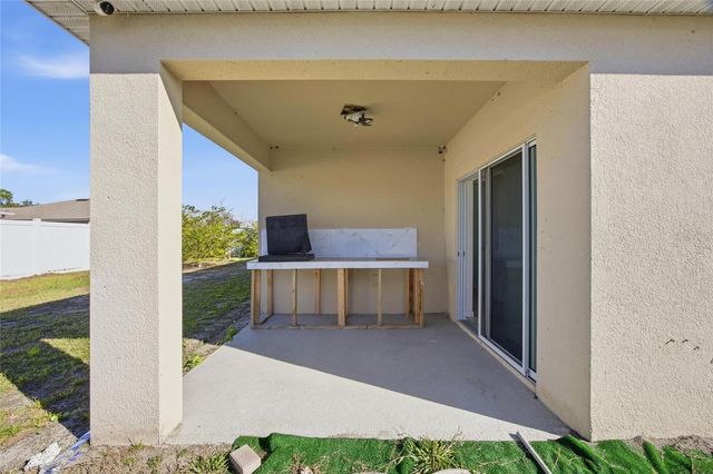 1085 BRENTON MANOR DRIVE, Winter Haven, FL 33881