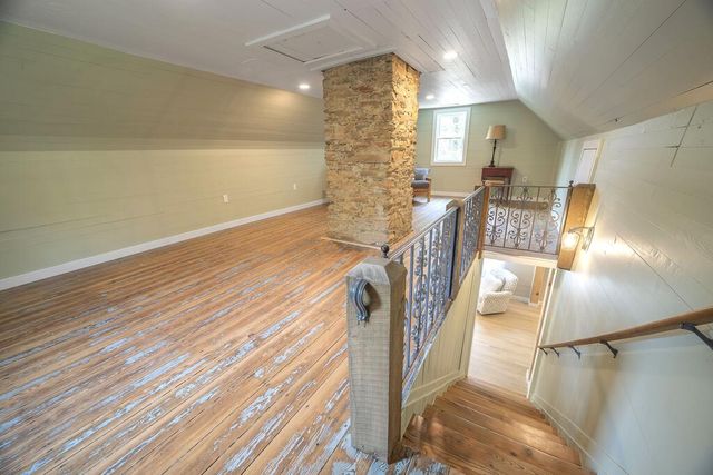 8679 Lakewood Hwy, Mineral Bluff, GA 30559