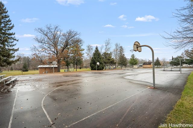 403 W Mill Street, Hastings, MI 49058