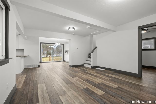 403 W Mill Street, Hastings, MI 49058