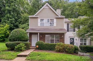 5921 Cougar Lane, Charlotte, NC 28269