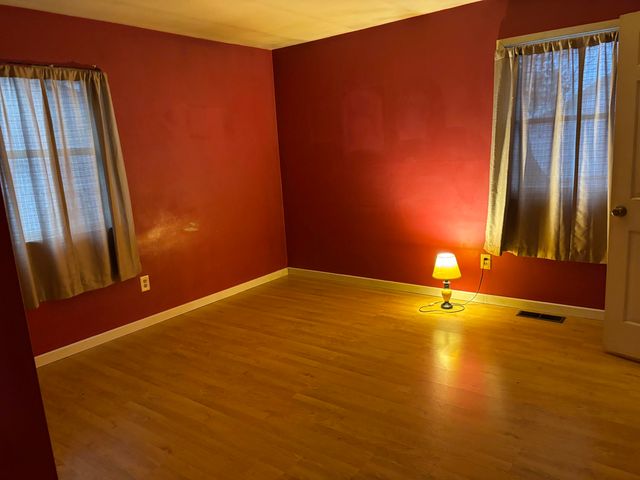 709 Governor Road, Valparaiso, IN 46385