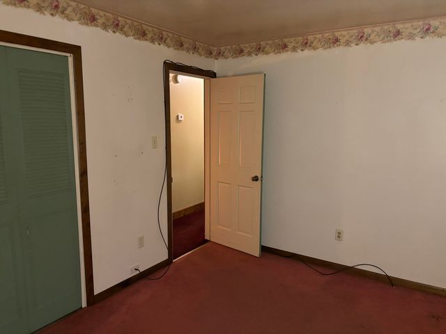 709 Governor Road, Valparaiso, IN 46385