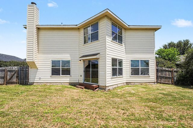 1518 Sturgeon Trail, Krum, TX 76249