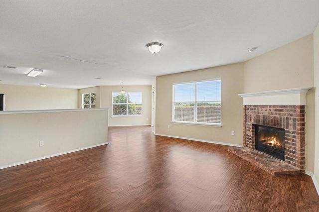 1518 Sturgeon Trail, Krum, TX 76249