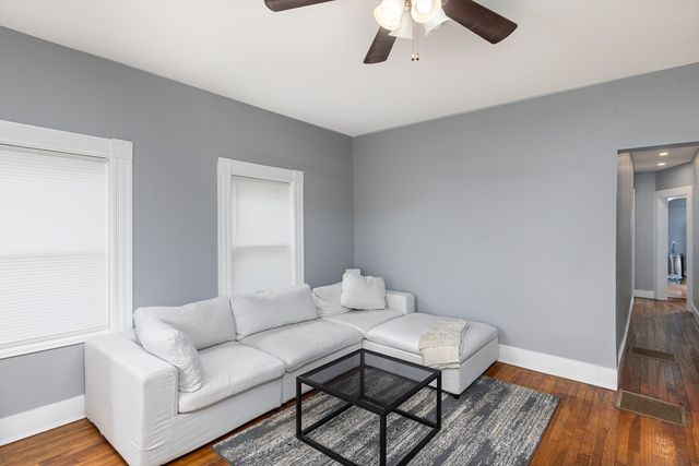 34 Grove St, Lynn, MA 01905