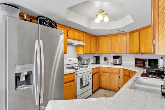 11496 Nautical 17, Helendale, CA 92342