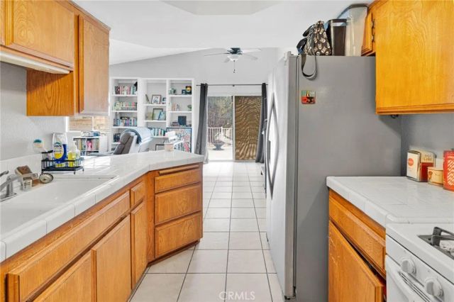 11496 Nautical 17, Helendale, CA 92342